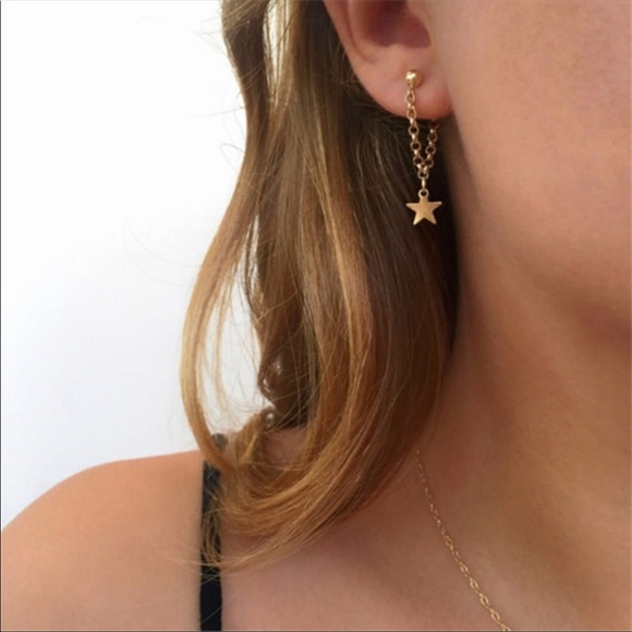 Jewelry - Dangling Star Earrings 🌟